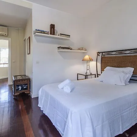 Telha A Wonderful 4 Bedroom Peaceful Location Short Drive To The Beach * Lisboa